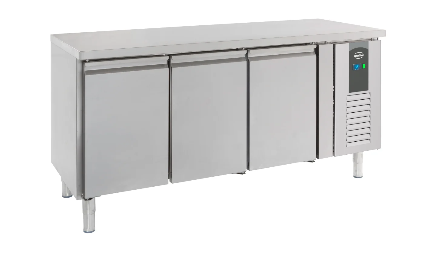 600 Refrigerated Counter 3 Doors